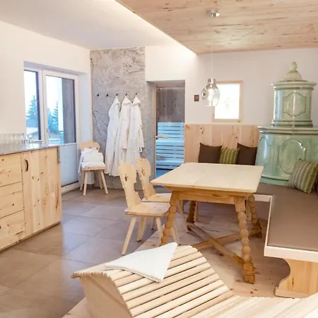 Artihome Ferienhaus *